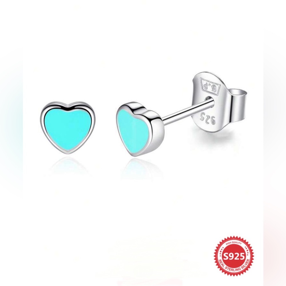 🩵STAMPED S925 Silver/Teal Heart Stud Earrings NWT - Picture 2 of 14